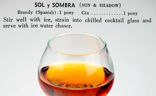 Receta de sol y sombra en inglés ('Here's how', 1933) y copa de brandy. 