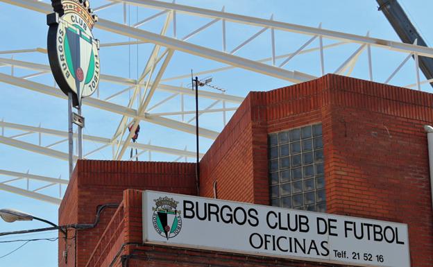 El Burgos CF reubica en Tribuna y en el Fondo Sur a los aficionados del Lateral y la Grada Norte