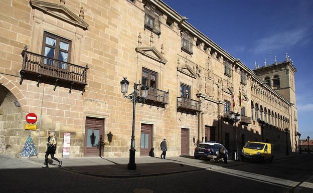 Fachada del Palacio de Justicia de Soria. 