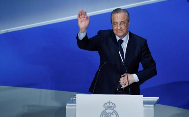 Florentino Pérez, durante su intervención ante la asamblea del Real Madrid.