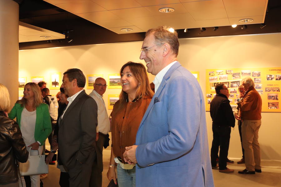 Fotos: La Asociación de Empresarios del Polígono de Villalonquéjar inaugura en CajaCírculo su exposición conmemorativa