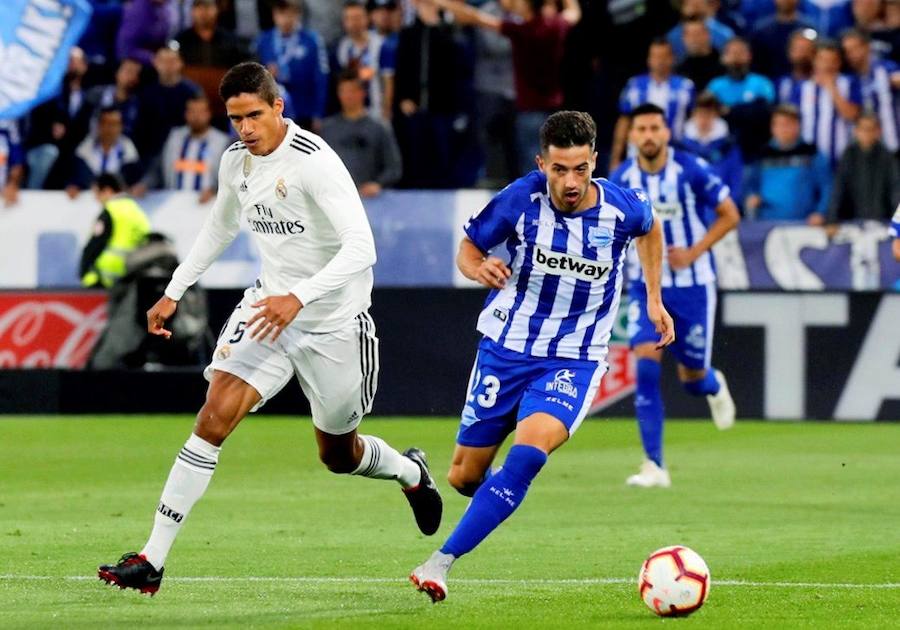 Fotos: Las mejores imágenes del Alavés-Real Madrid