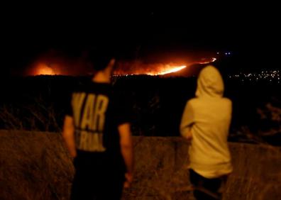 Imagen secundaria 1 - Vista del incendio en Sintra. 