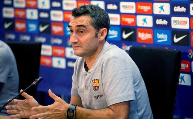 Ernesto Valverde, en rueda de prensa tras el empate en Mestalla. 