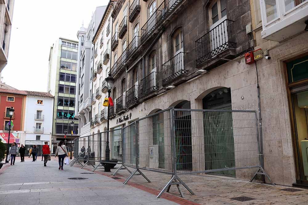 Fotos: Corte de la calle Almirante Bonifaz por la instalación de una grúa