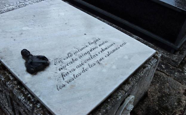 «En este mismo lugar no cabe ninguno más, para así evitar axhumar los restos de los que estamos acá», epitafio del cementerio de San José de Burgos. 