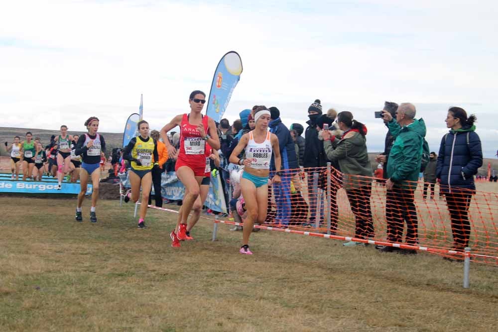 Fotos: Los mejores momentos de la carrera absoluta femenina