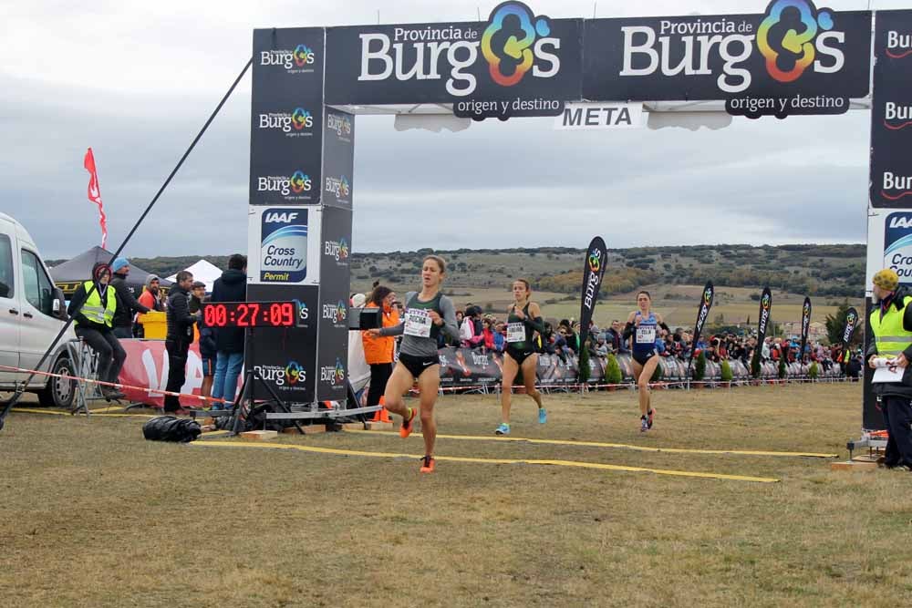 Fotos: Los mejores momentos de la carrera absoluta femenina