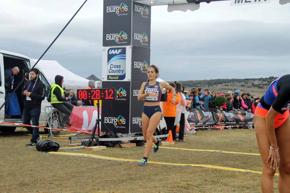 Fotos: Los mejores momentos de la carrera absoluta femenina