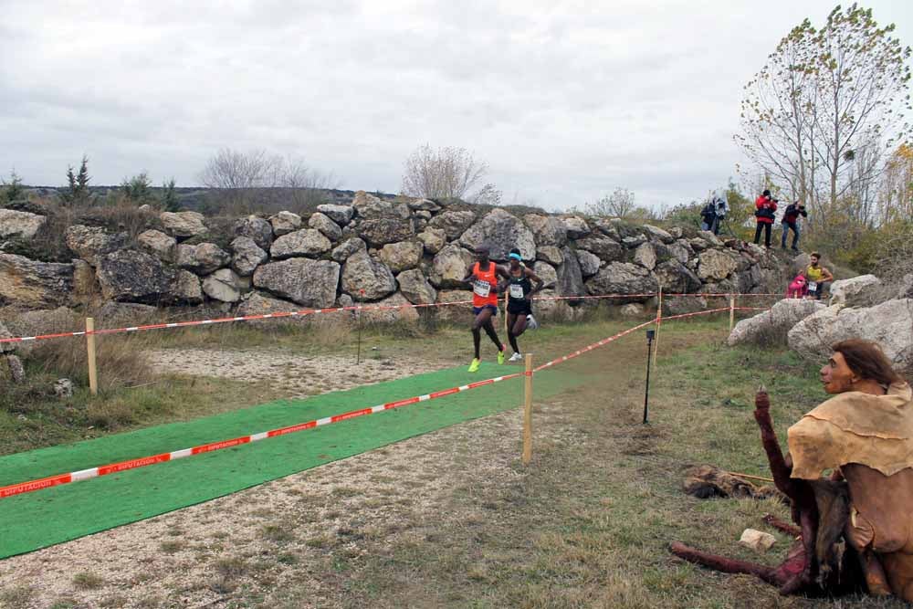 Fotos: Los mejores atletas del mundo en el Cross de Atapuerca