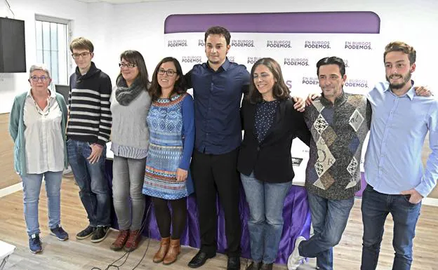 Representes de Podemos. 