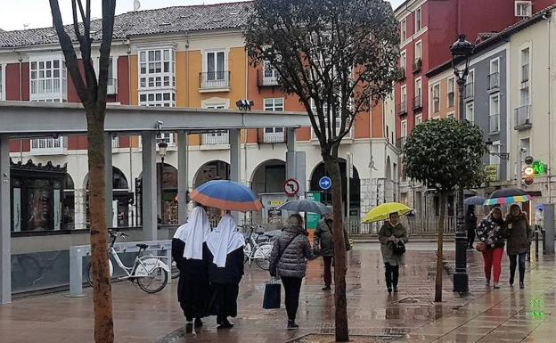 Los paraguas han sido los protagonistas hoy. 