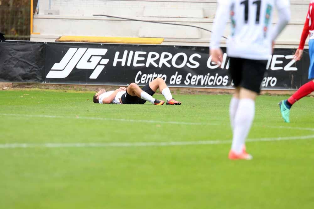 Fotos: Los mejores momentos del Burgos CF - CDA Navalcarnero