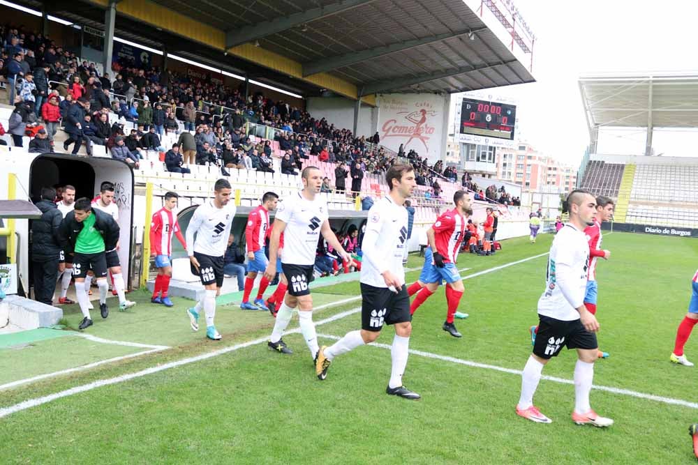 Fotos: Los mejores momentos del Burgos CF - CDA Navalcarnero