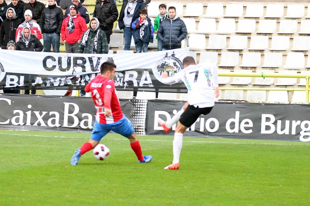 Fotos: Los mejores momentos del Burgos CF - CDA Navalcarnero