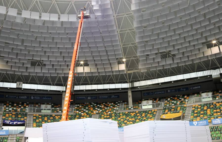 Las obras de mejora de la acústica del Coliseum finalizarán este fin de semana. Se han instalado más de 2.200 paneles por un importe de 105.000 euros