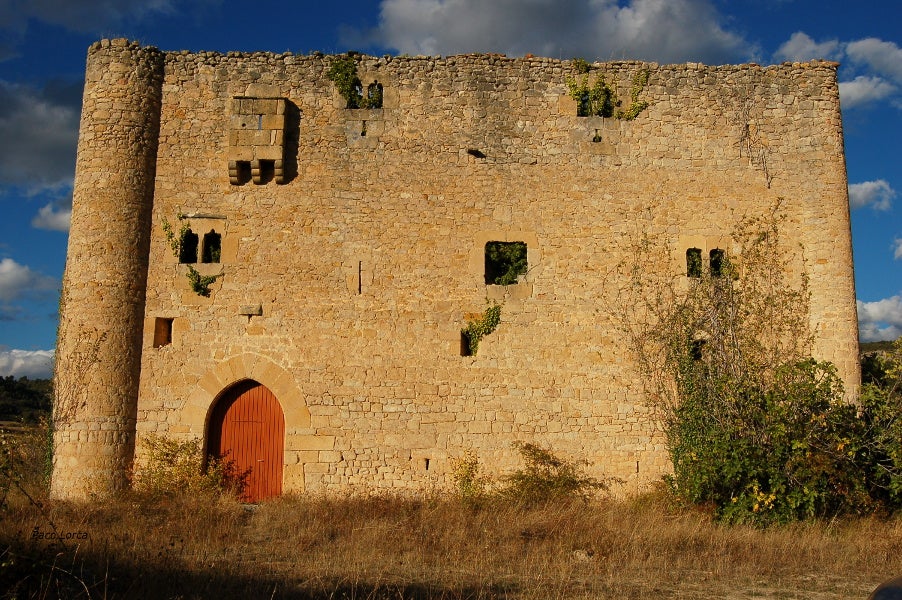 Torre de Bonifaz de Lomana