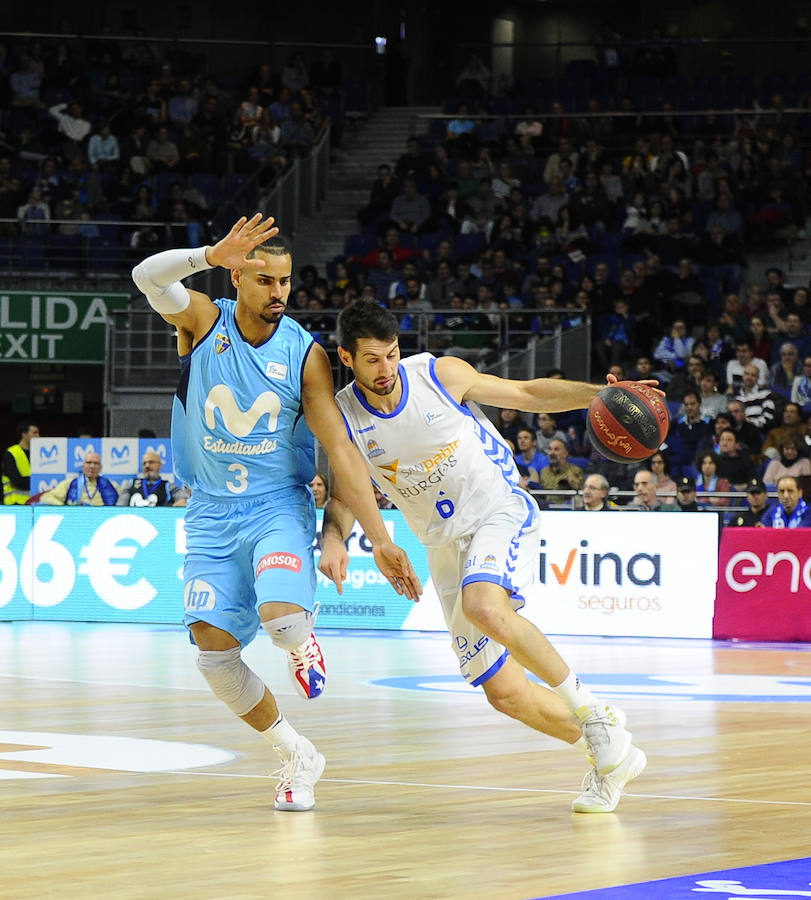 Un resumen en imágenes del partido que ha enfrentado hoy al Movistar Estudiantes y el San Pablo Burgos en el Wizink Center de Madrid.