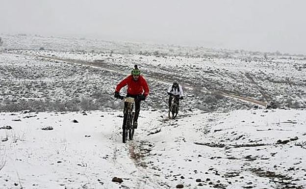 Dos participantes, durante la edición de 2018.