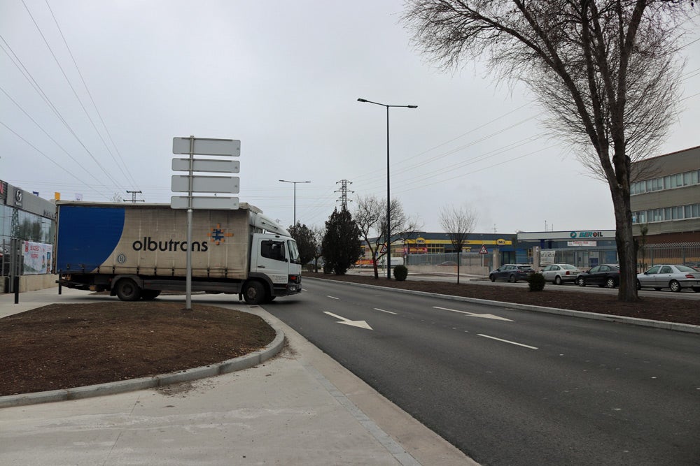 Fotos: Concluye la tercera fase de remodelación de la calle Alcalde Martín Cobos