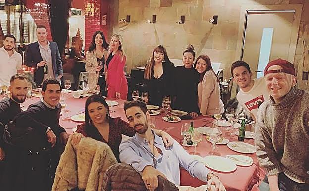 Alex Lequio se va de fiesta