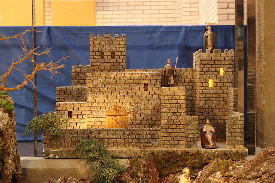 Fotos: El belen de la Iglesia San Martín de Porres, en imágenes