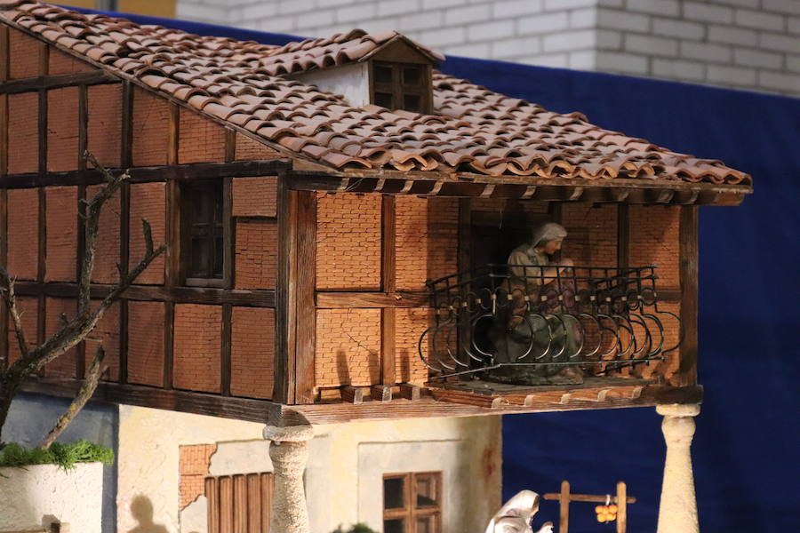 Fotos: El belen de la Iglesia San Martín de Porres, en imágenes