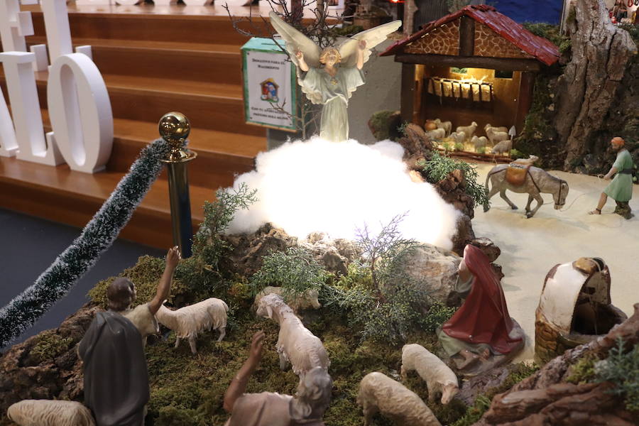 Fotos: El belen de la Iglesia San Martín de Porres, en imágenes