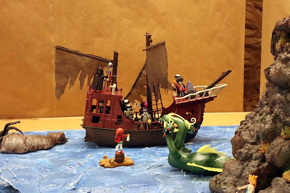 El MEH acoge una nueva exposición temporal con figuras de Playmobil sobre el hito del descubrimiento del nuevo mundo.