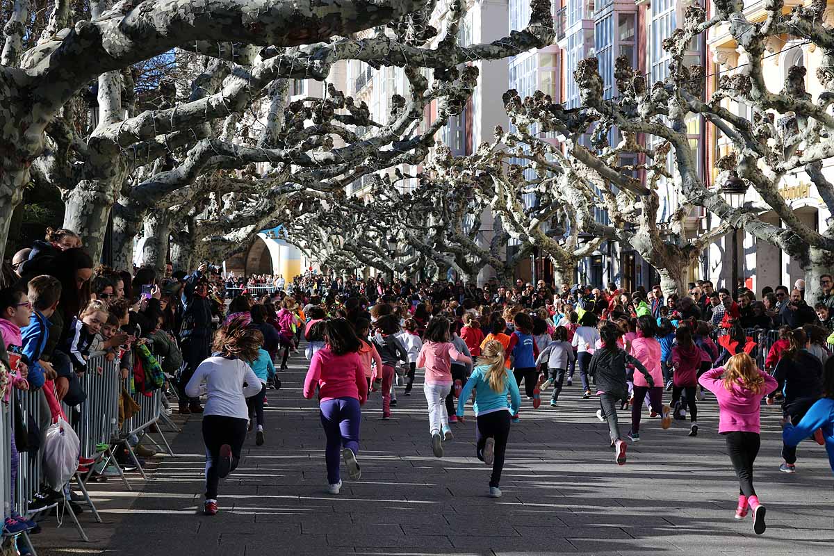 Cientos de niños han participado en la última mañana del año en la XXIX San Silvestre Cidiana