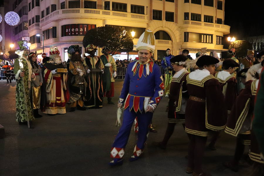 Fotos: La Cabalgata de Reyes de Burgos, en imágenes