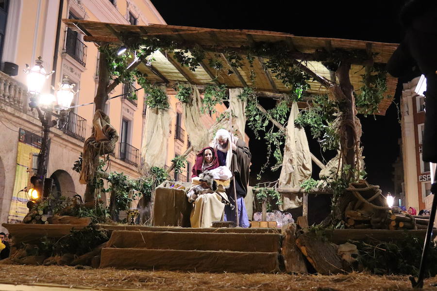 Fotos: La Cabalgata de Reyes de Burgos, en imágenes