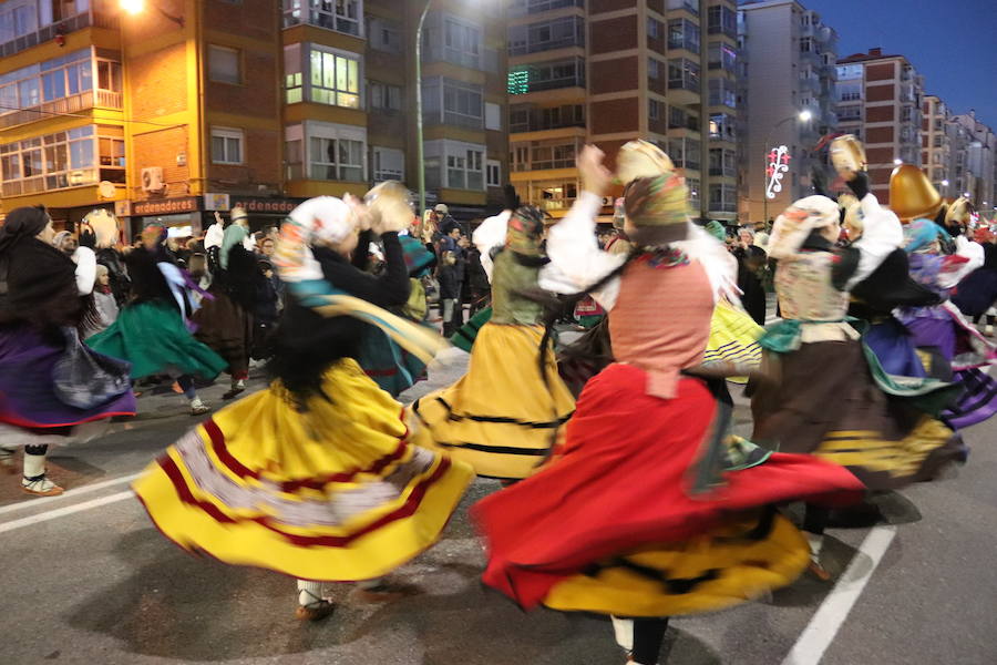 Fotos: La Cabalgata de Reyes de Burgos, en imágenes