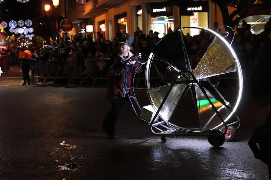 Fotos: La Cabalgata de Reyes de Burgos, en imágenes