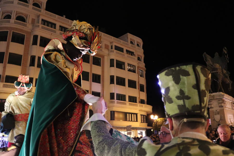 Fotos: La Cabalgata de Reyes de Burgos, en imágenes