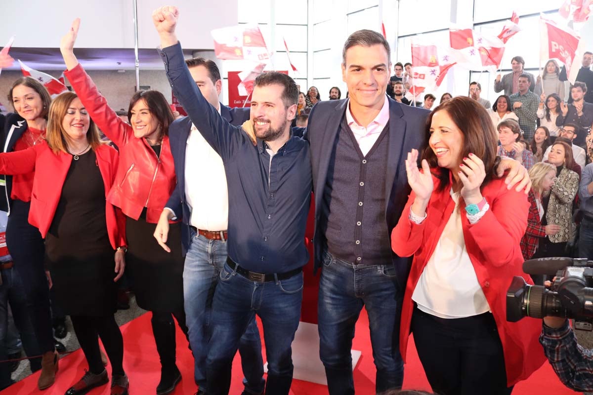 El presidente del Gobierno, Pedro Sánchez, participa en la presentación de la candidatura oficial de Luis Tudanca a la Presidencia de la Junta.