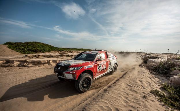 El vehículo de Cristina Gutiérrez durante el Dakar. 