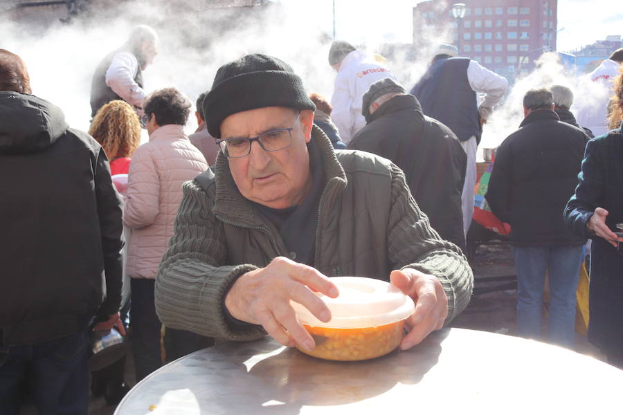 Fotos: ¿Has ido a recoger titos este año? Búscate en estas fotografías