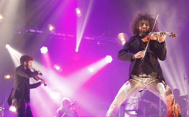 Concierto de Ara Malikian en el Pabellon Municipal de Palencia. 