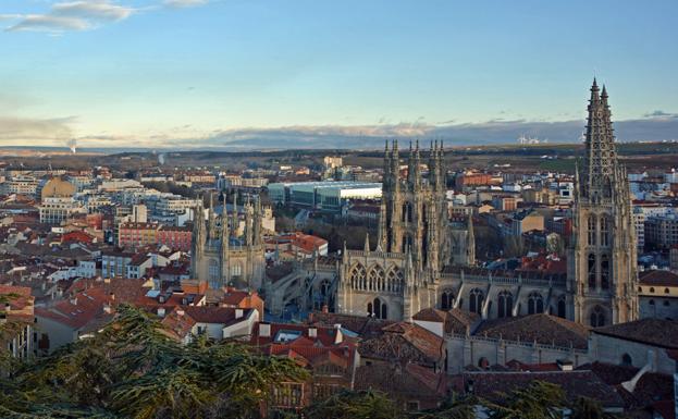 Panorámica de la Catedral de Burgos desde el mirador del Castillo