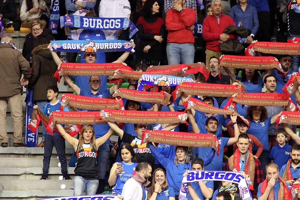 Fotos: Si has estado siguiendo al San Pablo Burgos en el Coliseum, ¡búscate!