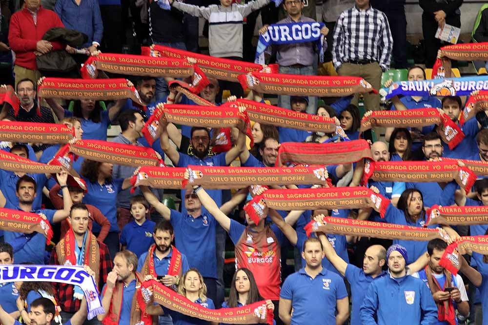 Fotos: Si has estado siguiendo al San Pablo Burgos en el Coliseum, ¡búscate!