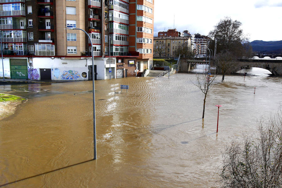 Fotos: La inundación de Miranda hace temer la catástrofe de 2015