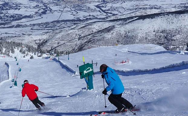 Los usuarios disfrutan de las buenas condiciones que reinan en Masella