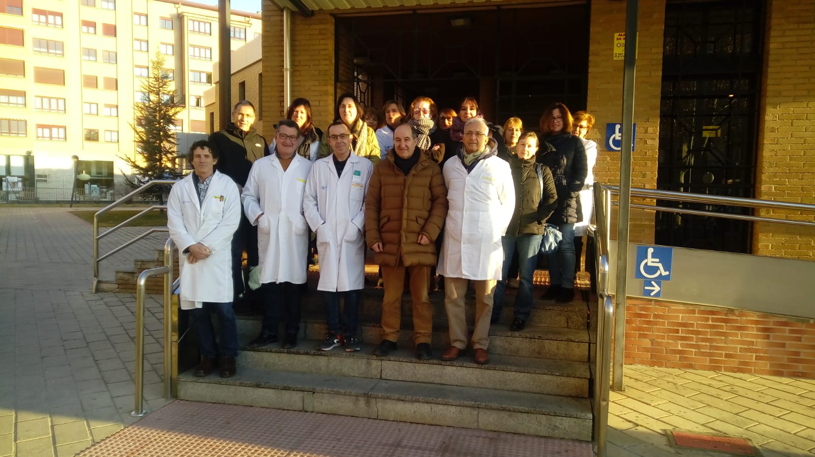 Los médicos de Burgos han iniciado jornadas de protesta con concentraciones en los centros de salud de la capital y la provincia