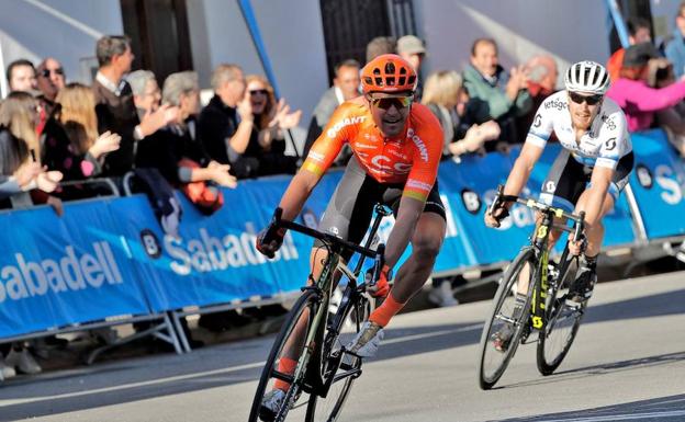 Greg Van Avermaet ganó la tercera etapa. 