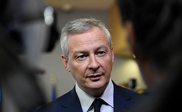 El ministro francés Bruno Le Maire, este martes antes de la reunión del Ecofin, en Bruselas.