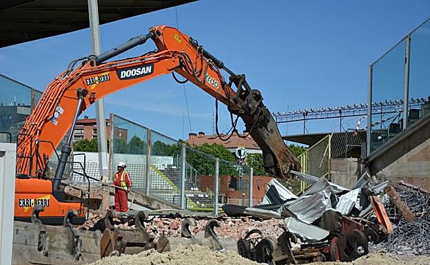 Las obras ya han costado medio millón de euros más