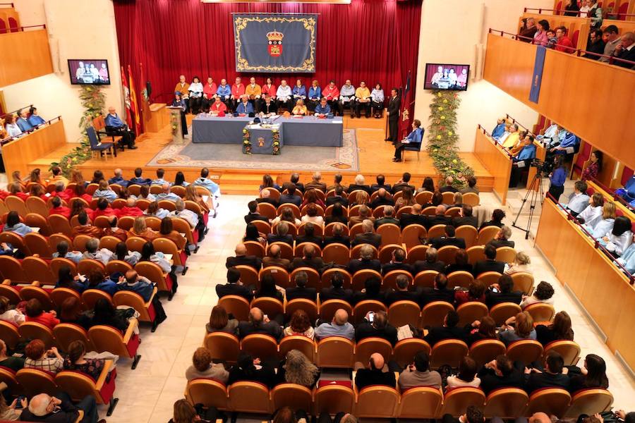 La Universidad de Burgos arranca los actos de conmemoración del 25 aniversario nombrando doctora 'Honoris Causa' a la científica Margarita Salas, durante los actos del Día del Doctor