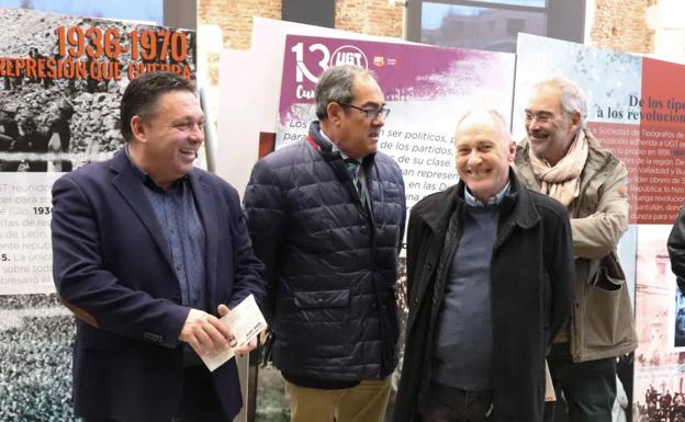 Faustino Temprano ha acudido a la inauguración de la exposición sobre el 130 aniversario de la UGT. 